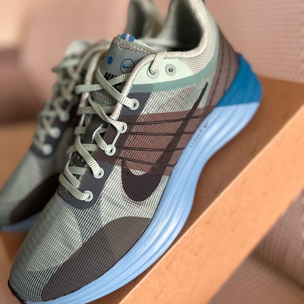 Nike Lunar Roam